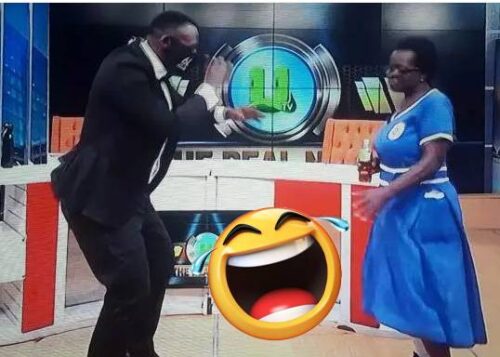 Video - Akrobeto Funny Dance Style With 57 Year Old BECE Graduate