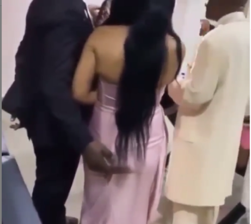 Guy Press Press N Squeeze Lady Butts In Church During Prayer Session - Video