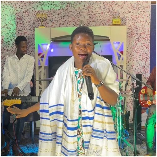 Odehyieba Priscilla – African Praise Medley (English)